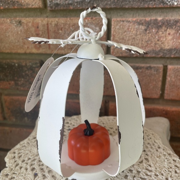 *Pumpkin Tealight Candles Set of 3 - Picture 7 of 17